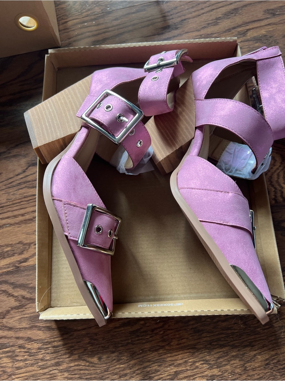 Women's Pink Buckle Low Block Heel Sandals